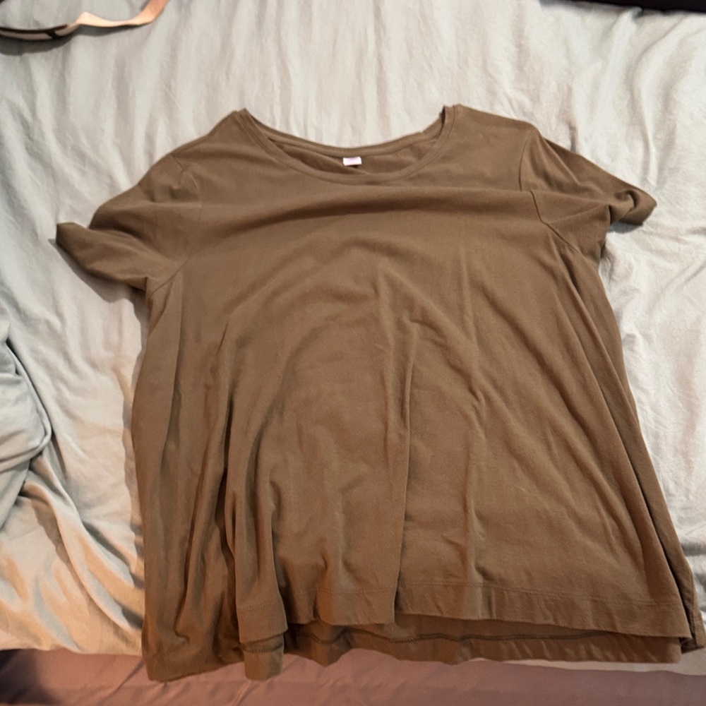 Old Navy Olive Short Sleeve Tee
